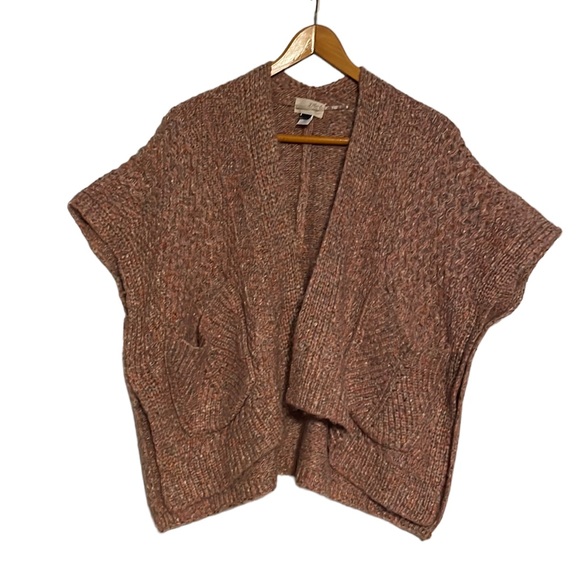 Universal Thread Sweaters - Universal Thread Heathered Pink Open Front Poncho Sweater